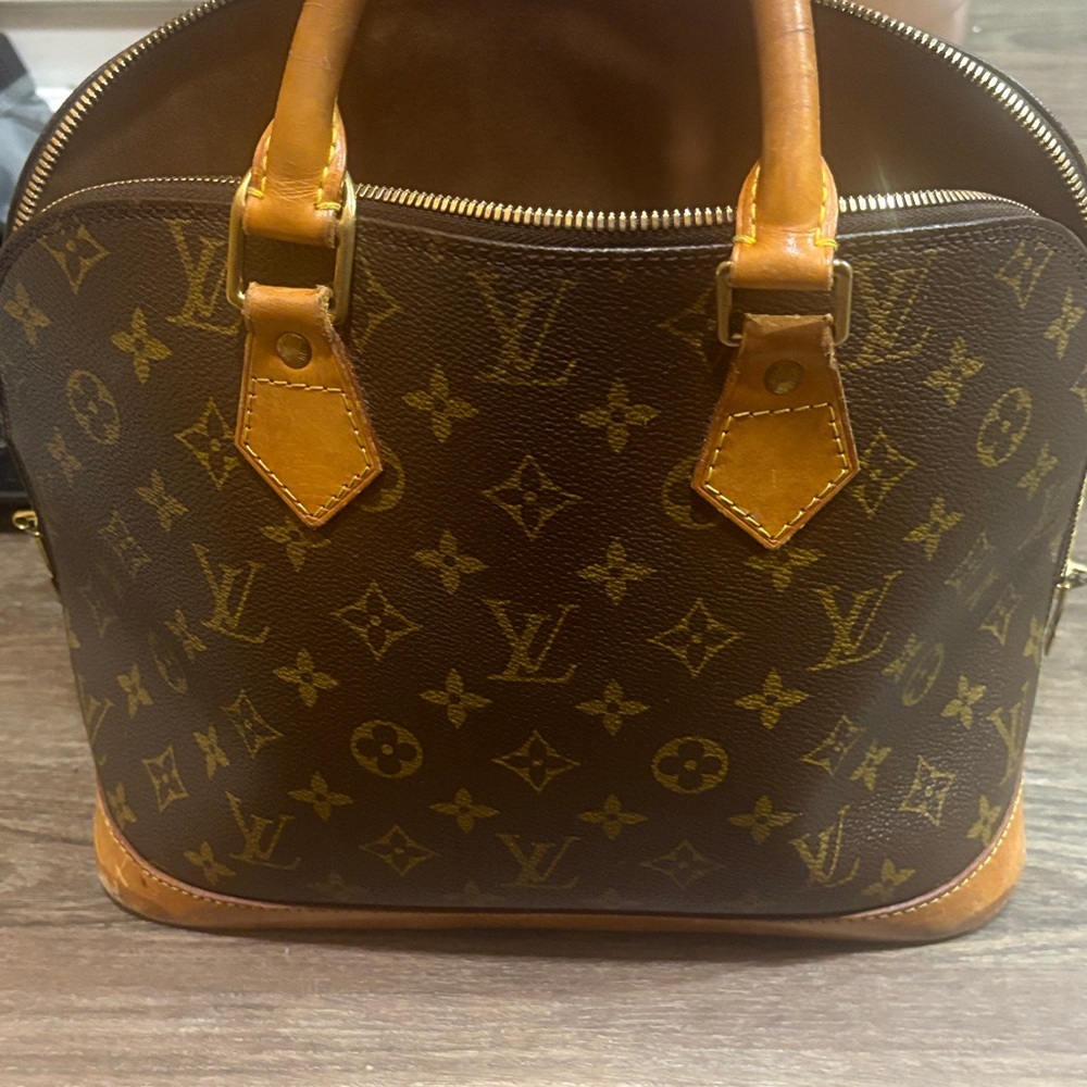 Louis Vuitton Monogram Shoulder Bag in Brown and Tan